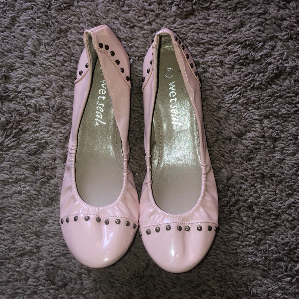 Wet seal light pink ballet flat